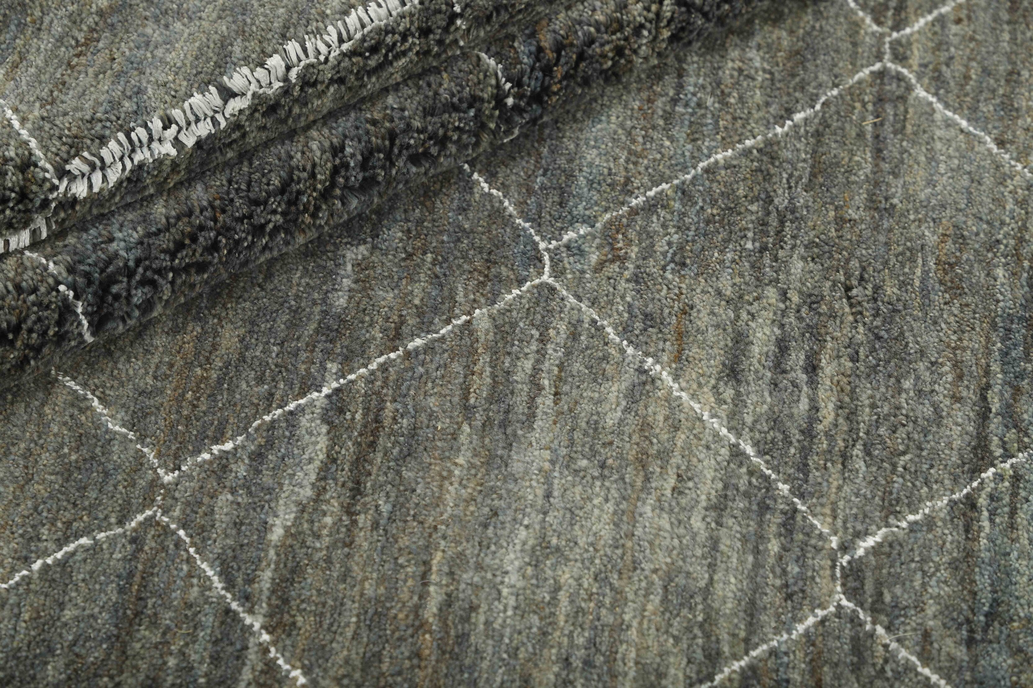 Lyra Gallery Textured Rug