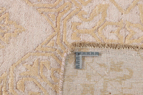 Lyra Manor Damask Rug