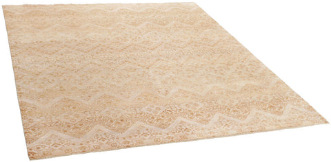 Lyra Manor Damask Rug