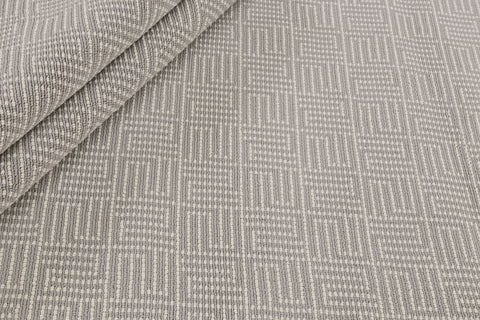 Machine Made Rug – 160 × 230 cm – Design 4