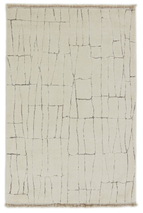 Machine Made Rug – 160 × 240 cm