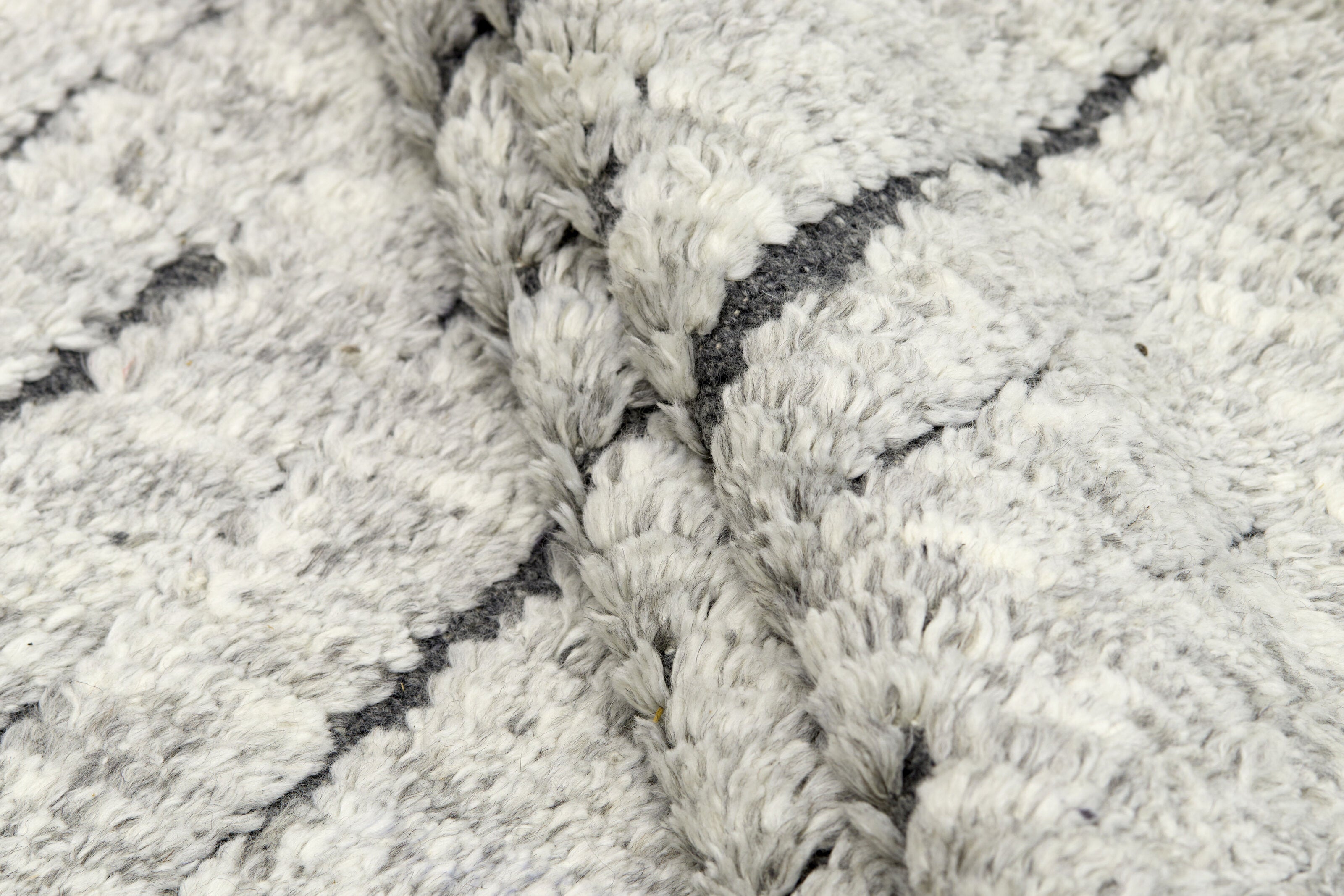Mira Harbour Modern Rug