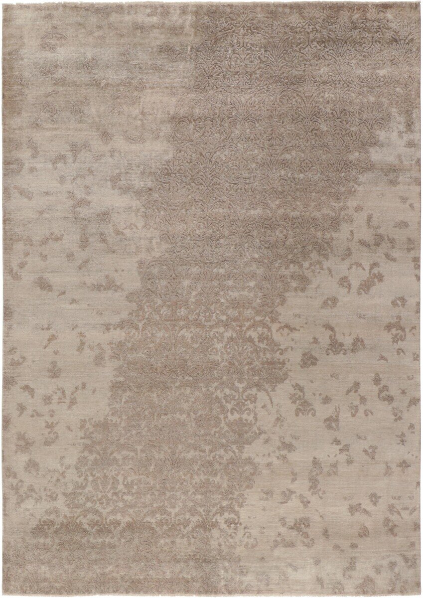 Mira Manor Damask Rug