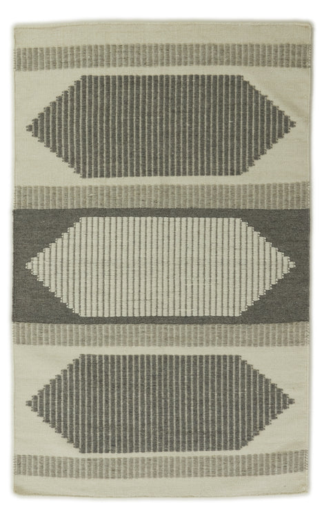 Modern Flatweave Rug – 120 × 180 cm – Design 4