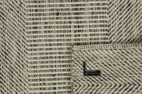 Modern Flatweave Rug – 138 × 207 cm