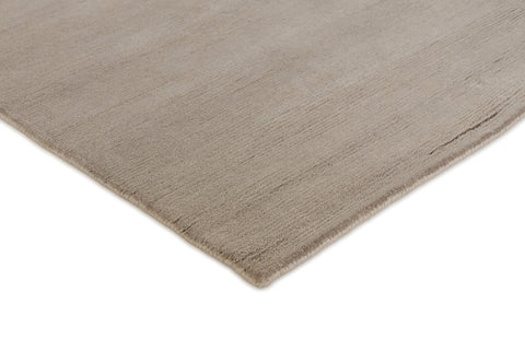 Modern Handmade Rug – 132 × 193 cm