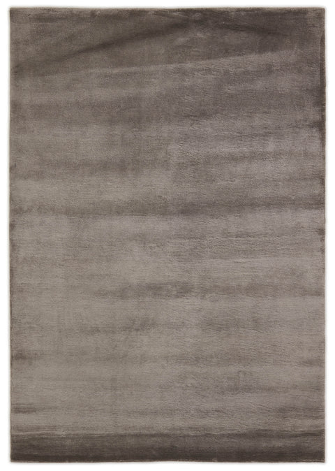Modern Handmade Rug – 140 × 200 cm – Design 2