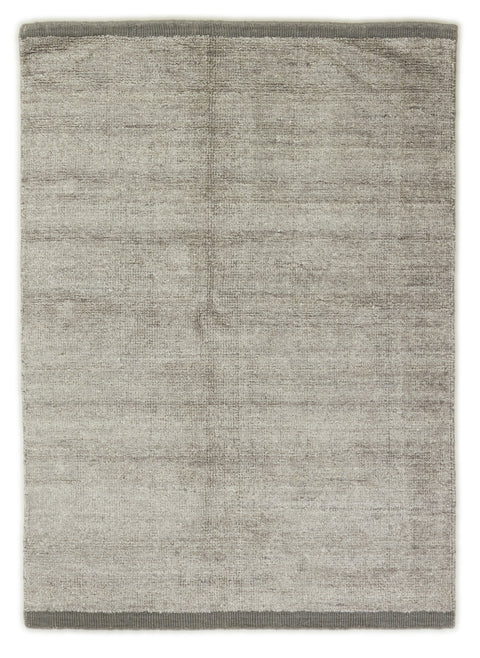 Modern Handmade Rug – 140 × 200 cm – Design 4