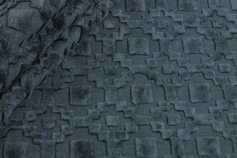 Modern Handmade Rug – 150 × 240 cm