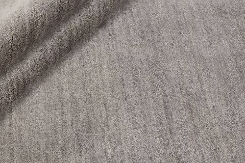 Modern Handmade Rug – 200 × 300 cm – Design 3