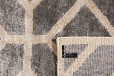 Modern Handmade Rug – 250 × 350 cm – Design 3