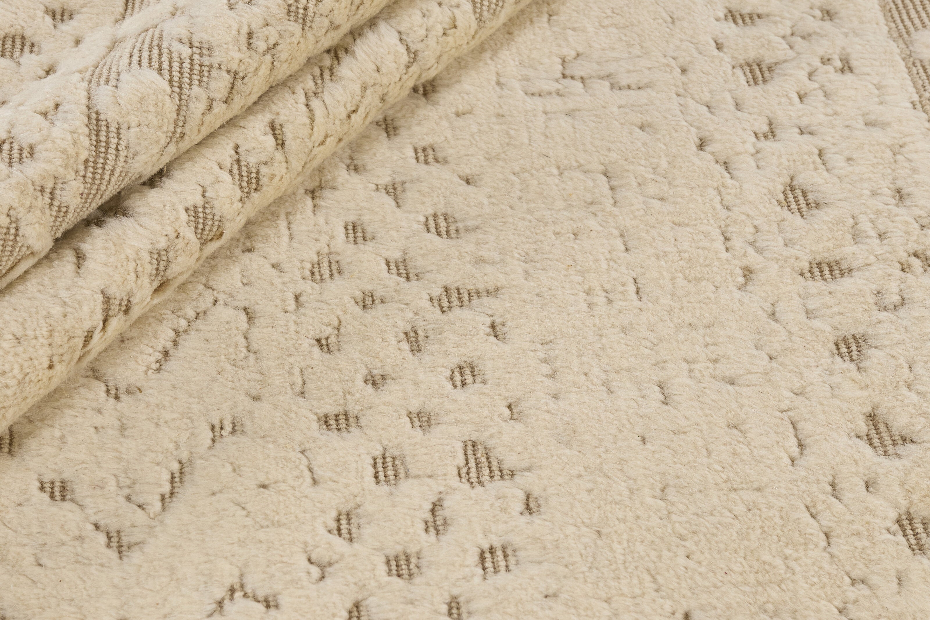 Neroli Ember Modern Rug