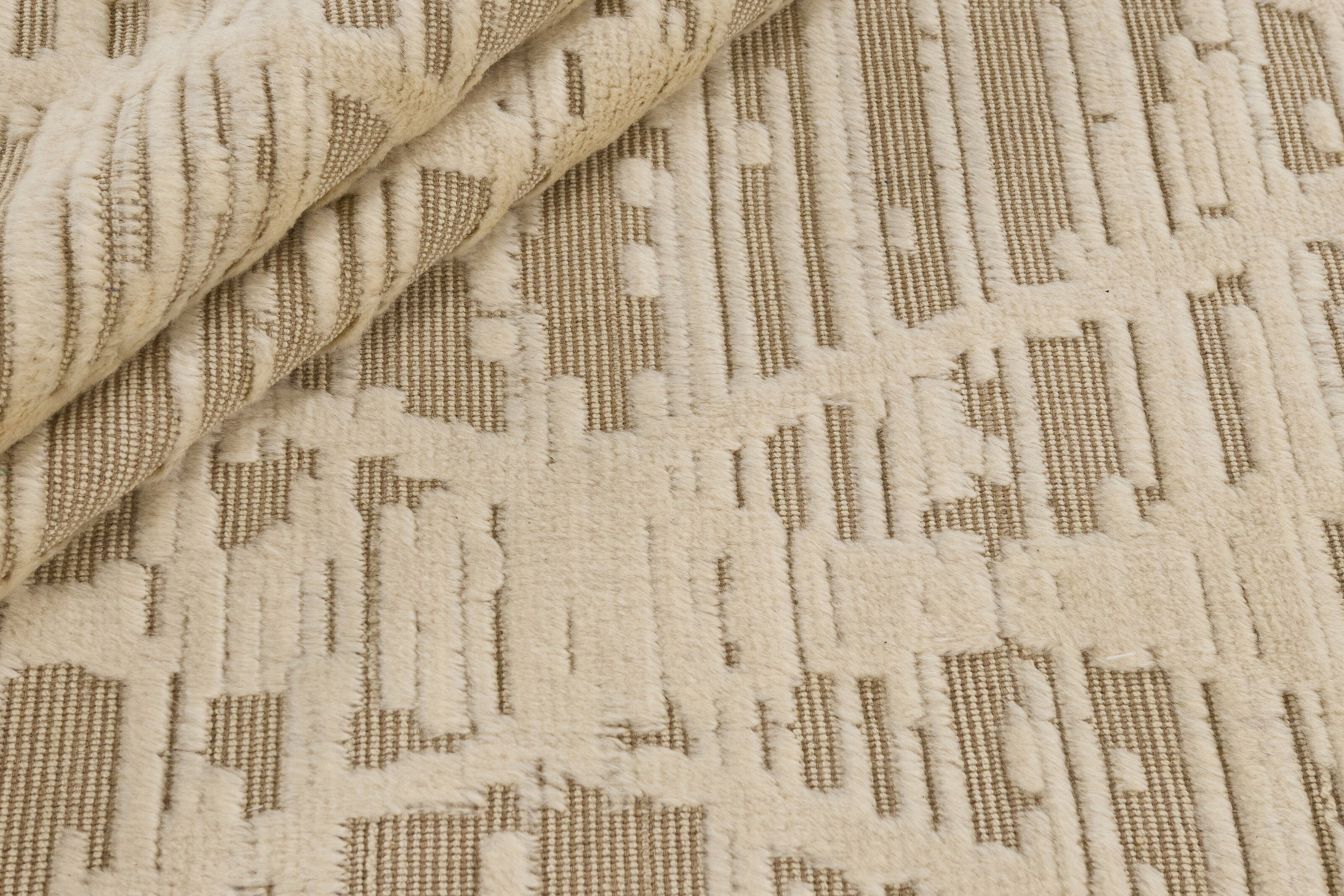 Neroli Ember Modern Rug