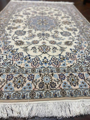 white-persian-nain-side