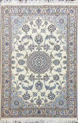 Fine Persian Nain Rug 150 x 102 cm