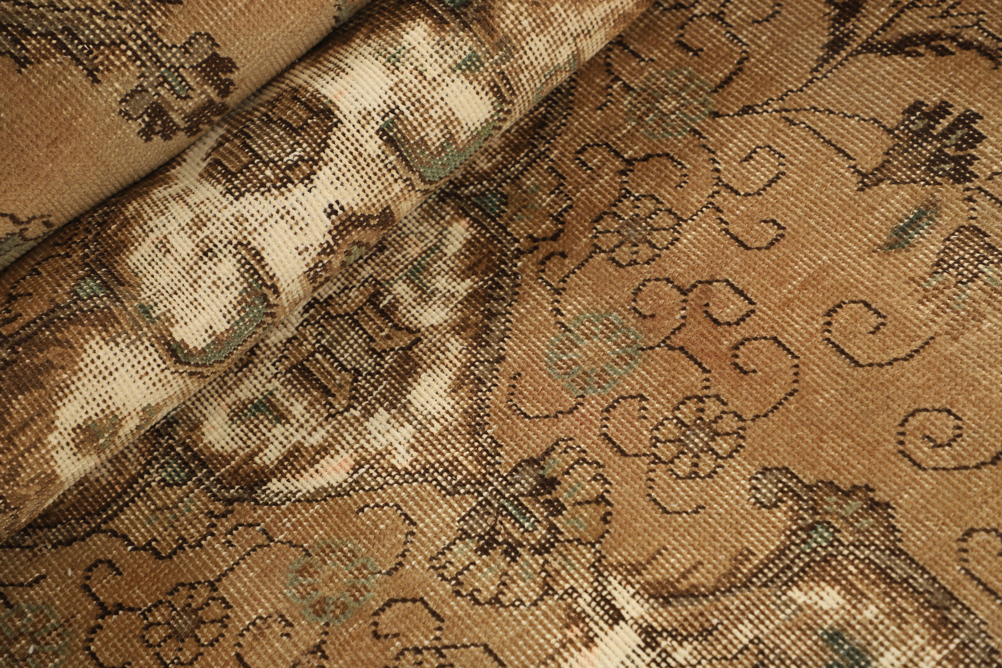 Rhea Nomad Vintage Rug