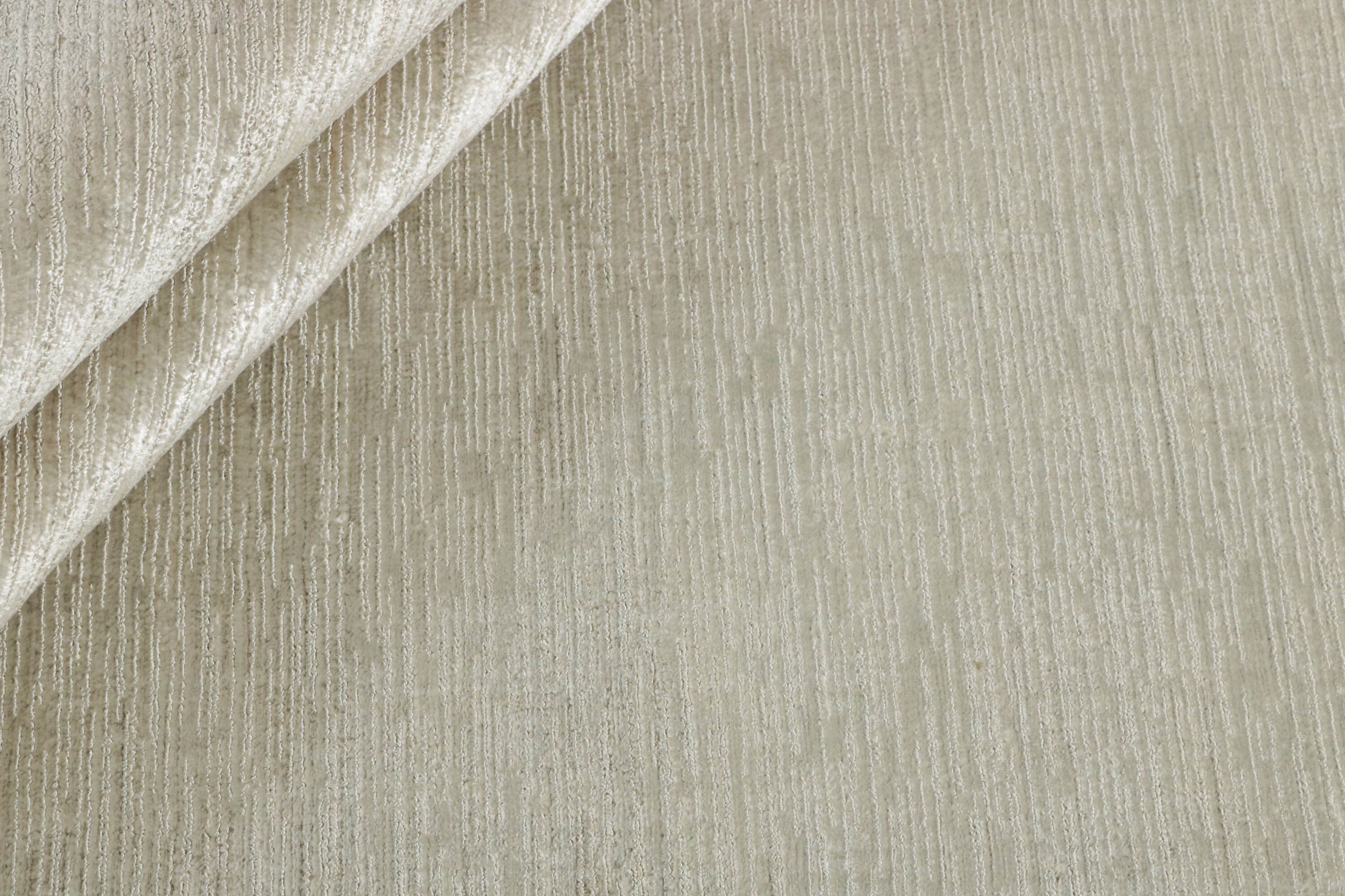 Rhea Orchard Modern Rug