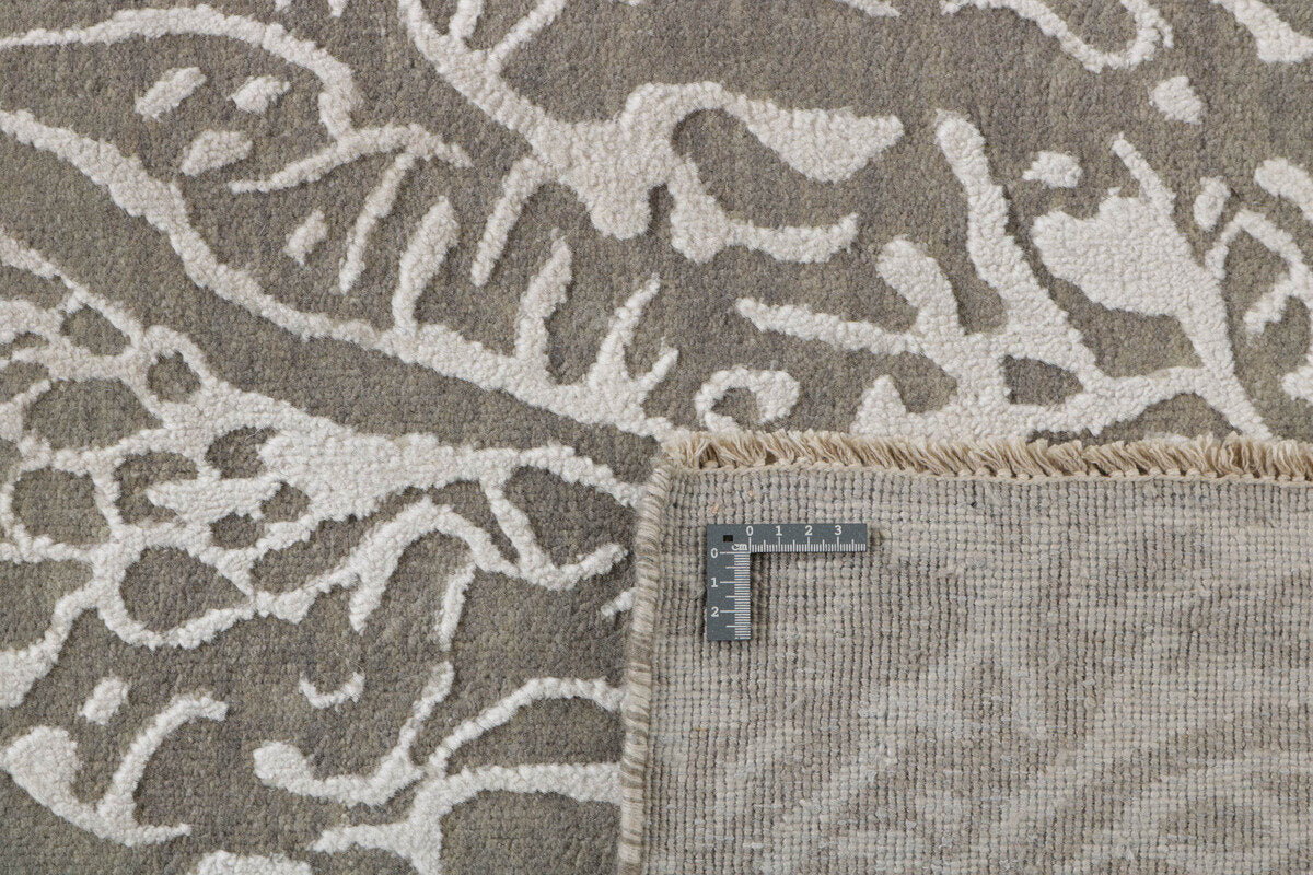 Rowan Manor Damask Rug