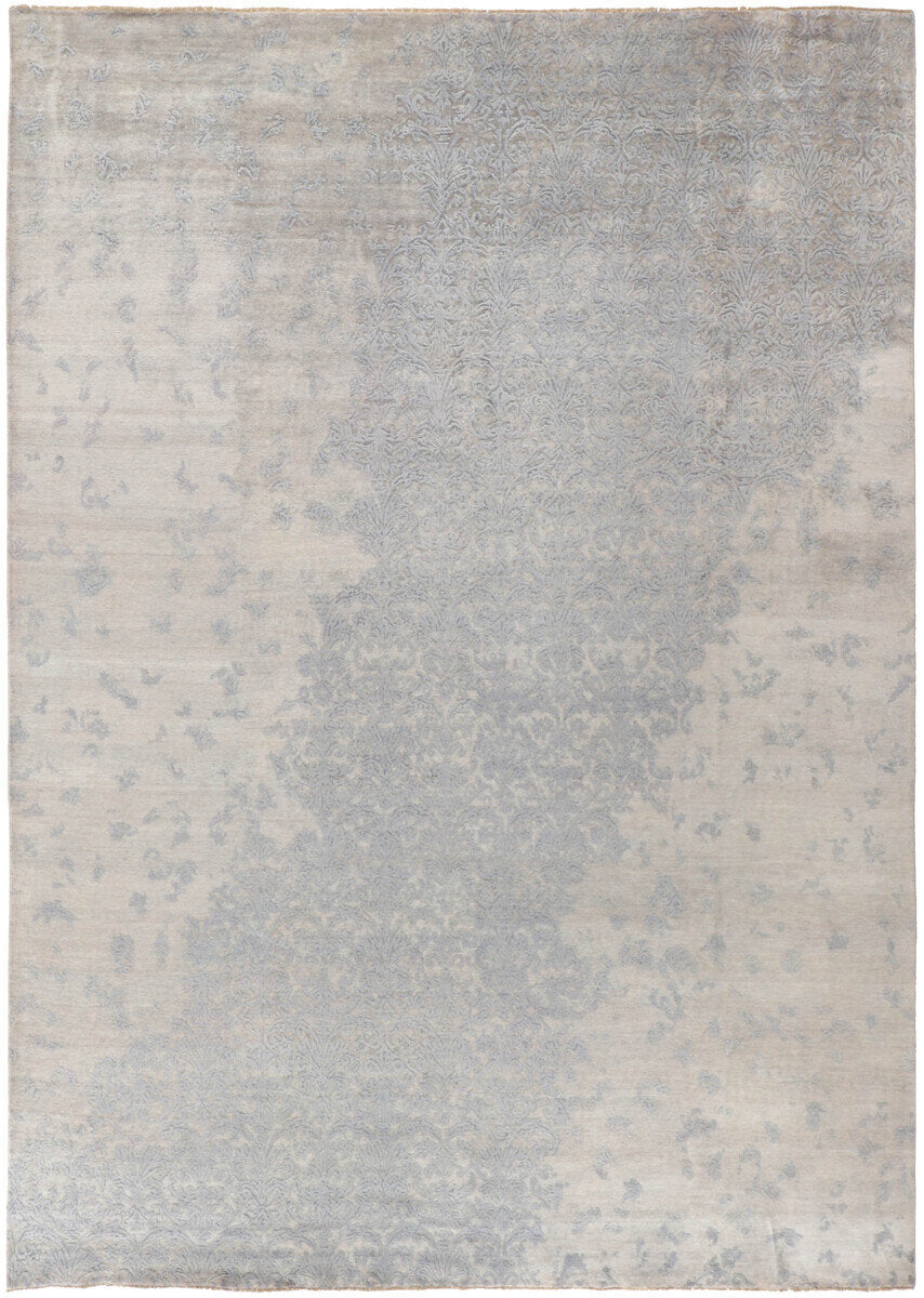Seren Woven Damask Rug