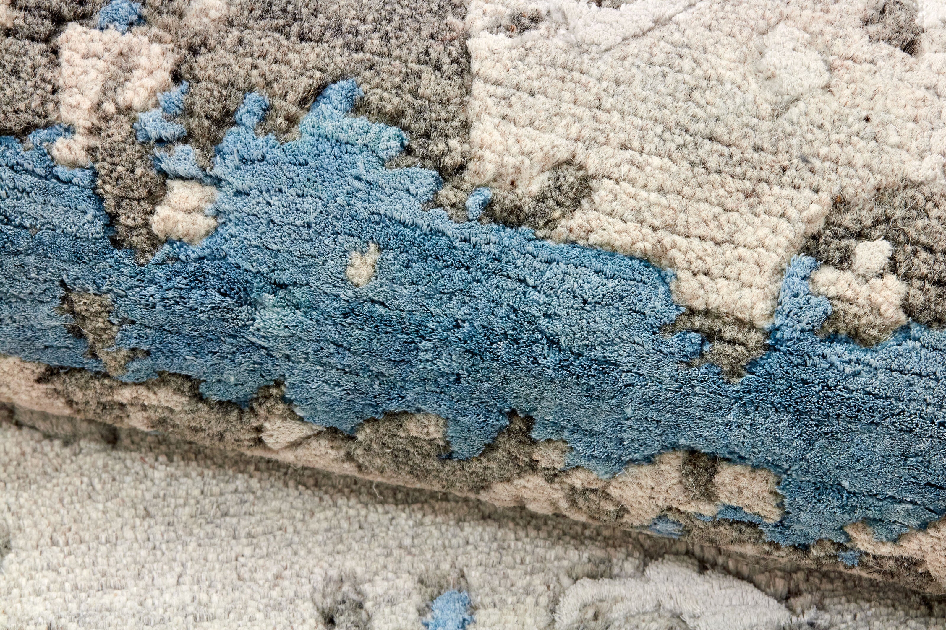Sienna Courtyard Design Rug