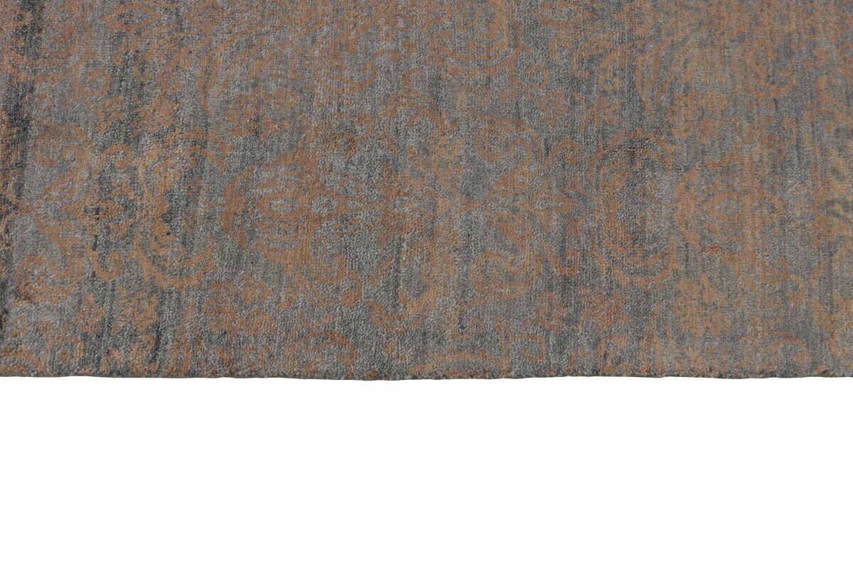 Sienna Manor Damask Rug