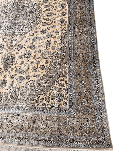 silkpersiannain-corner