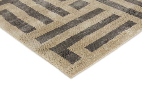 Talia Ember Modern Rug