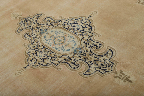 Vintage Kerman Fine Rug – 289 × 382 cm