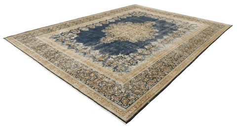 Vintage Kerman Fine Rug – 290 × 390 cm – Design 2