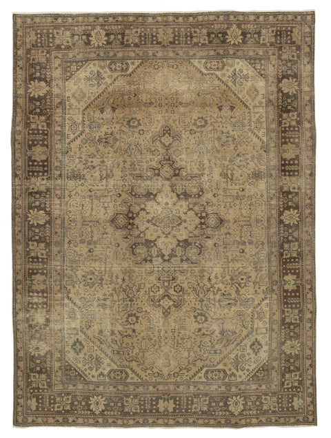 Vintage Royal Fine Rug – 247 × 338 cm