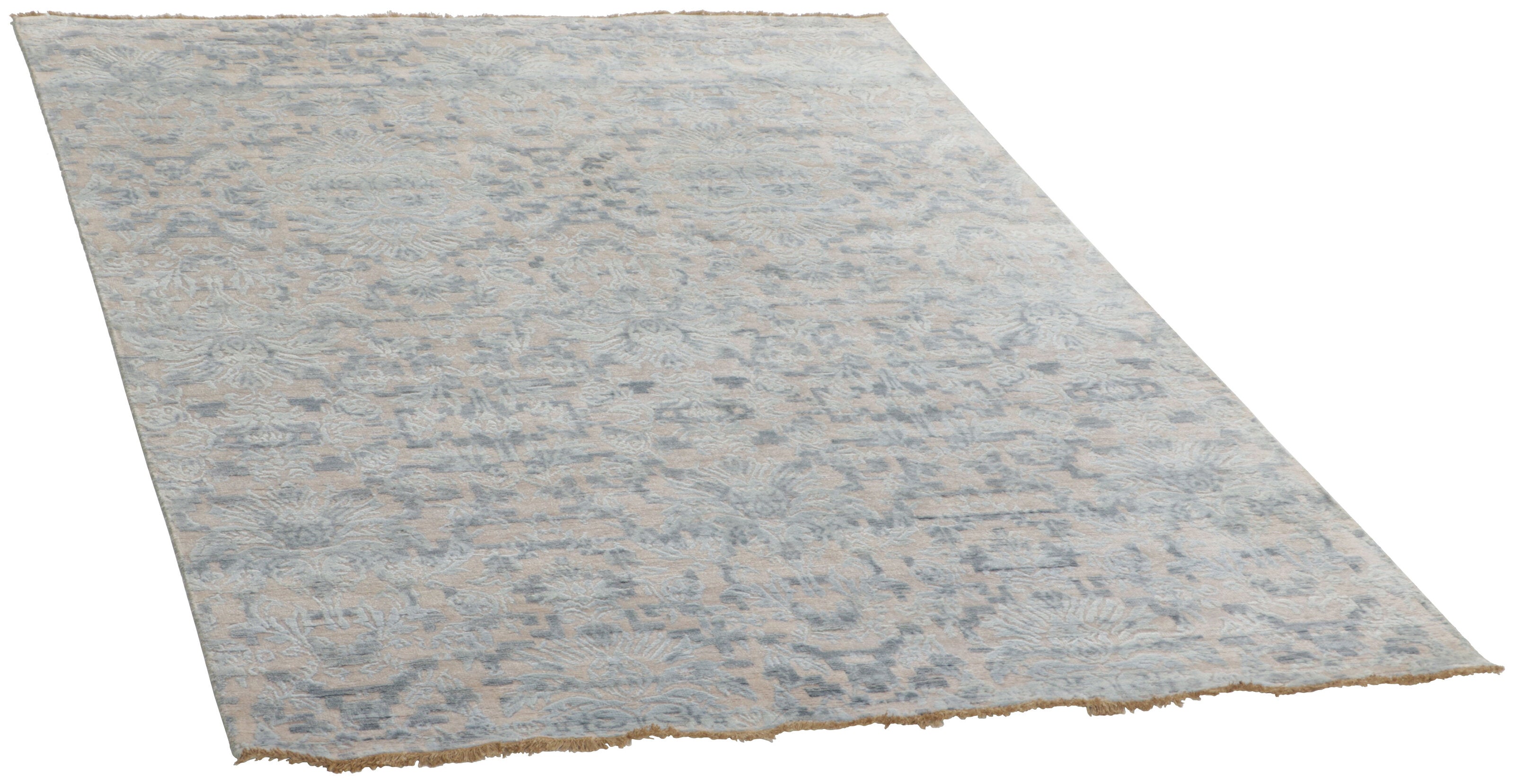 Willow Manor Damask Rug