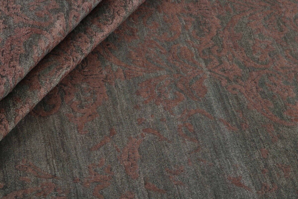Zara Woven Damask Rug