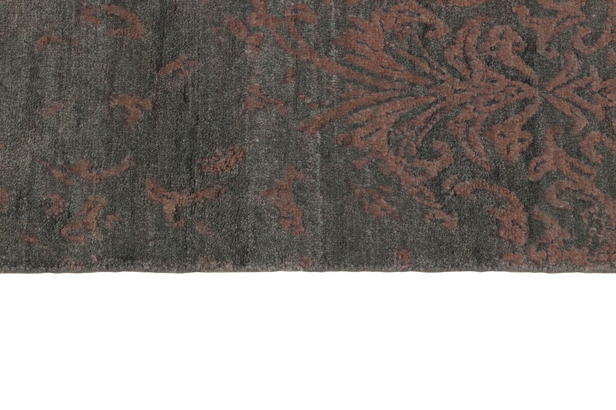 Zara Woven Damask Rug