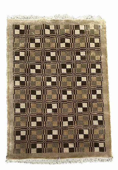 177 x 121 cm Brown check pattern Rug - Rugoutlet