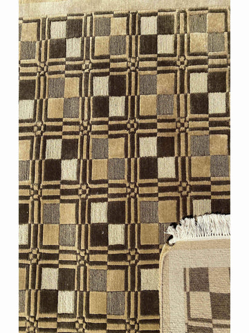177 x 121 cm Brown check pattern Rug - Rugoutlet