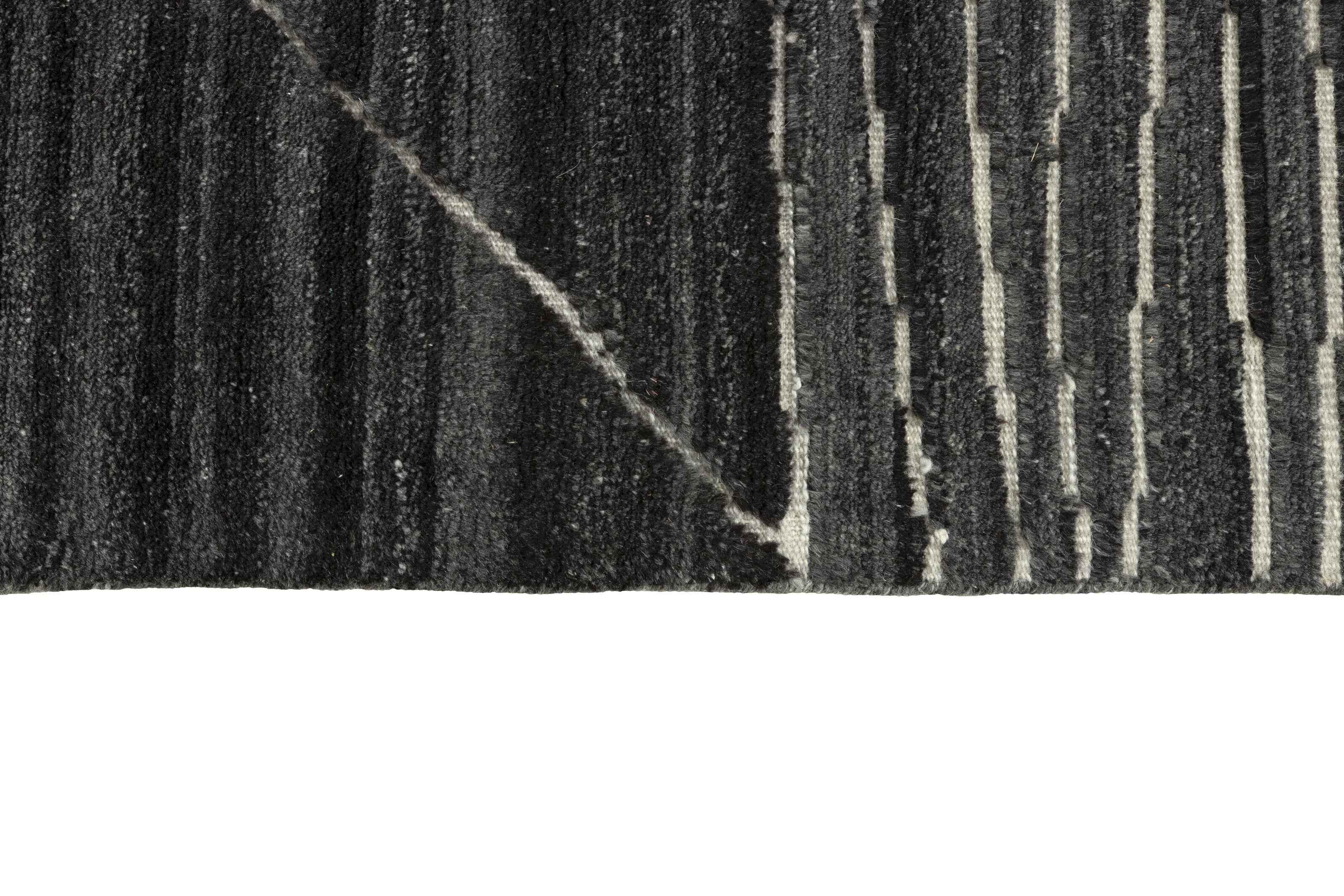 240 x 240 cm Indian Wool Black Rug-Fields, Natural - Rugmaster