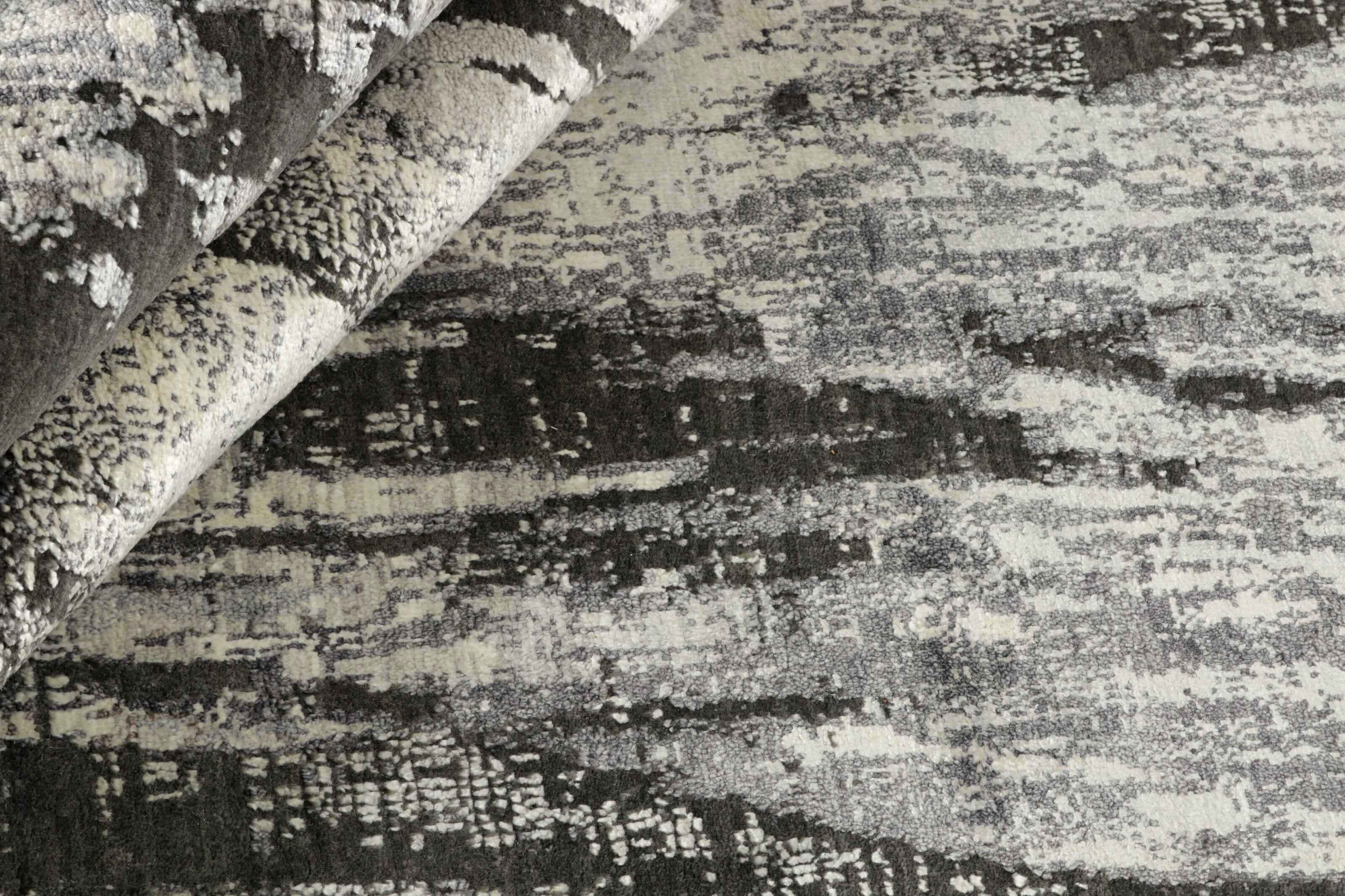 297 x 297 cm Indian Wool/Viscose Black Rug-840272 - Rugmaster